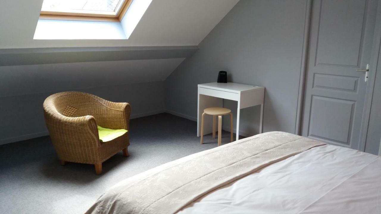 Apartament Apt 8 Du Temple Hypercentre & Parking Cambrai Zewnętrze zdjęcie
