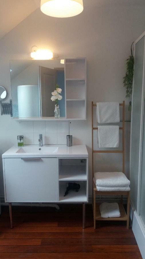 Apartament Apt 8 Du Temple Hypercentre & Parking Cambrai Zewnętrze zdjęcie